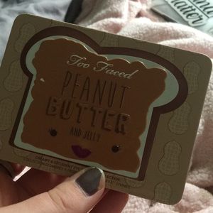Peanut butter pallete